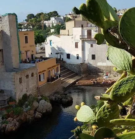 La Caletta Panzió 2*